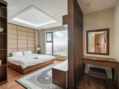 D'. Le Roi Soleil, Vietnam D'. Le Roi Soleil, Vietnam