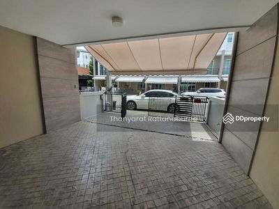 The Master @BTS Udomsuk, Bangkok, Thailand The Master @BTS Udomsuk, Bangkok, Thailand