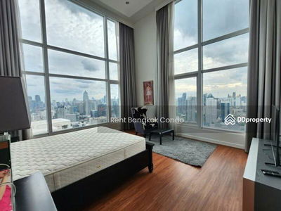 Circle Condominium, Bangkok, Thailand Circle Condominium, Bangkok, Thailand