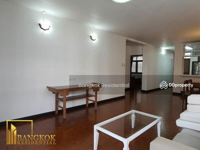 White Mansion, Bangkok, Thailand White Mansion, Bangkok, Thailand