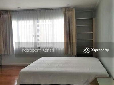 Spacious 4-Br House near BTS Phrom Phong, Bangkok, Thailand Spacious 4-Br House near BTS Phrom Phong, Bangkok, Thailand
