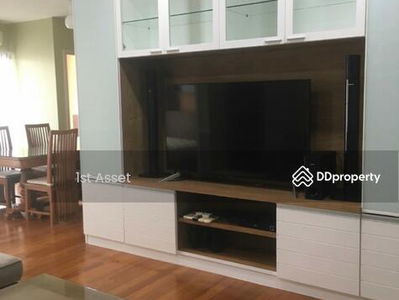 Ivy Sathorn 10, Bangkok, Thailand Ivy Sathorn 10, Bangkok, Thailand