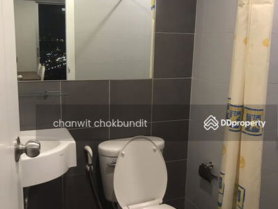 Origins Bangmod-Rama 2, Bangkok, Thailand Origins Bangmod-Rama 2, Bangkok, Thailand