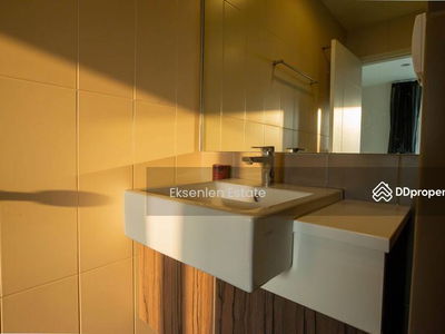 Centric Huai Khwang Station, Bangkok, Thailand Centric Huai Khwang Station, Bangkok, Thailand