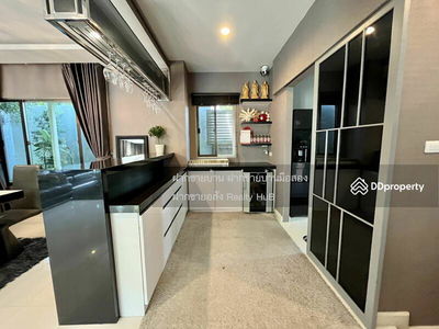 The Plant Pattanakarn, Bangkok, Thailand The Plant Pattanakarn, Bangkok, Thailand