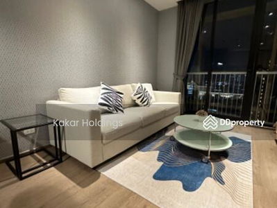 Park Origin Phrom Phong, Bangkok, Thailand Park Origin Phrom Phong, Bangkok, Thailand