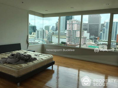 The Royal Saladaeng Condominium, Bangkok, Thailand The Royal Saladaeng Condominium, Bangkok, Thailand