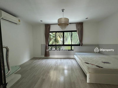 Patio Srinakarin-Rama9, Bangkok, Thailand Patio Srinakarin-Rama9, Bangkok, Thailand