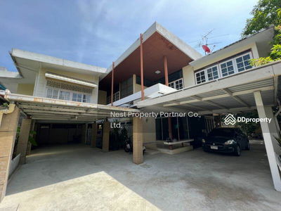 Soi Pridi 13, Sukhumvit Road 71, Bangkok, Thailand Soi Pridi 13, Sukhumvit Road 71, Bangkok, Thailand