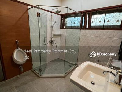 Soi Pridi 13, Sukhumvit Road 71, Bangkok, Thailand Soi Pridi 13, Sukhumvit Road 71, Bangkok, Thailand