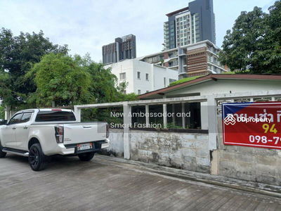 House for Rent on Sukhumvit Soi 64, Suan Luang Bangkok (Owners Post), Bangkok, Thailand House for Rent on Sukhumvit Soi 64, Suan Luang Bangkok (Owners Post), Bangkok, Thailand