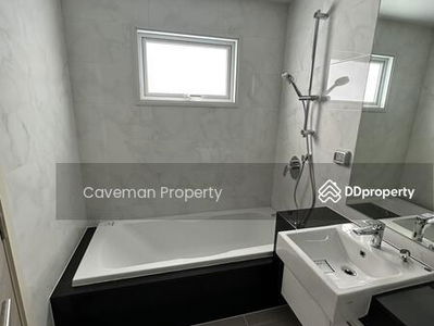 Supalai Riva Grande Rama 3, Bangkok, Thailand Supalai Riva Grande Rama 3, Bangkok, Thailand