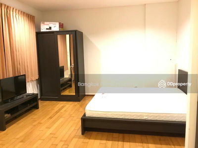 Villa Sathorn, Bangkok, Thailand Villa Sathorn, Bangkok, Thailand