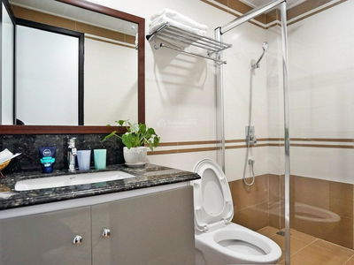 Housing in Hanoi, Vietnam Housing in Hanoi, Vietnam