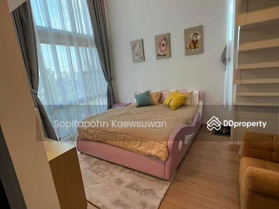 VIVE Rama 9, Bangkok, Thailand VIVE Rama 9, Bangkok, Thailand