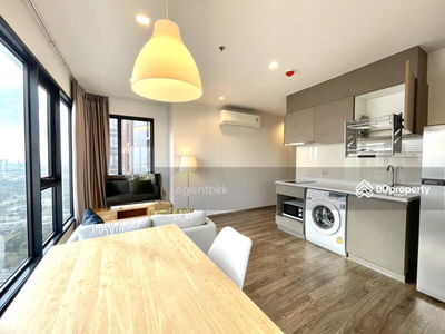 Life Ladprao Valley, Bangkok, Thailand Life Ladprao Valley, Bangkok, Thailand