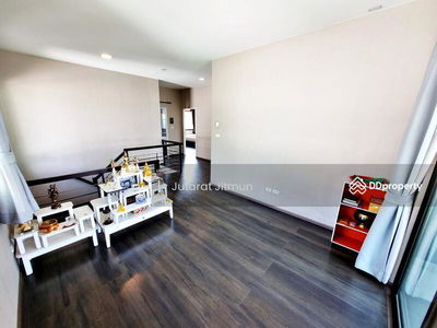 Mantana Bangna Km.7, Samut Prakan, Thailand Mantana Bangna Km.7, Samut Prakan, Thailand