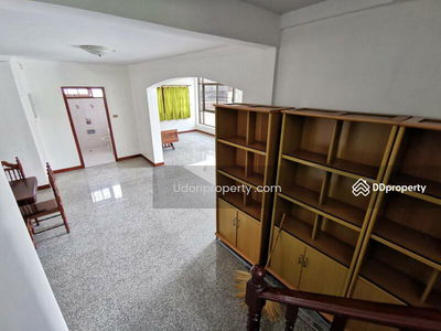 H2SR-032 For rent! Two-story house, Theppranee Village, Udon Thani: Two-story house, Theppranee Village, Udon Thani, Thailand H2SR-032 For rent! Two-story house, Theppranee Village, Udon Thani: Two-story house, Theppranee Village, Udon Thani, Thailand