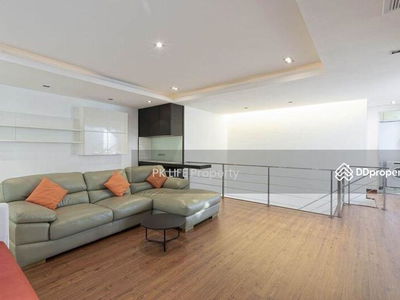 Housing in Ban Ratsada, Thailand Housing in Ban Ratsada, Thailand