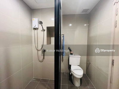 The Base Petchaburi-Thonglor, Bangkok, Thailand The Base Petchaburi-Thonglor, Bangkok, Thailand