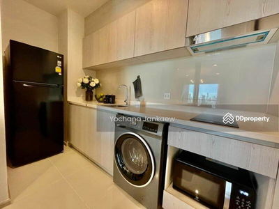 Life One Wireless, Bangkok, Thailand Life One Wireless, Bangkok, Thailand