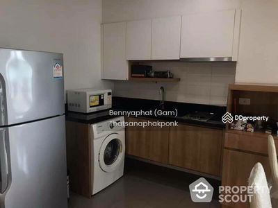 Blocs 77, Bangkok, Thailand Blocs 77, Bangkok, Thailand