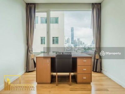 The Royal Saladaeng Condominium, Bangkok, Thailand The Royal Saladaeng Condominium, Bangkok, Thailand