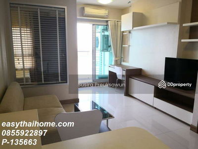 Ivy River, Bangkok, Thailand Ivy River, Bangkok, Thailand