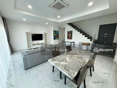 Gehäuse In Ban Chalong, Thailand Gehäuse In Ban Chalong, Thailand