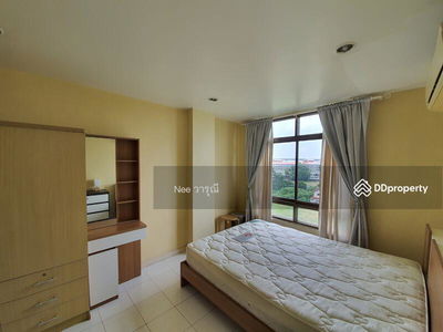 Charoen Nakhon River Place Condominium, Bangkok, Thailand Charoen Nakhon River Place Condominium, Bangkok, Thailand