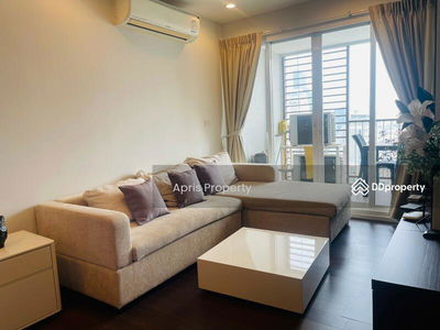 15 Sukhumvit Residences, Bangkok, Thailand 15 Sukhumvit Residences, Bangkok, Thailand
