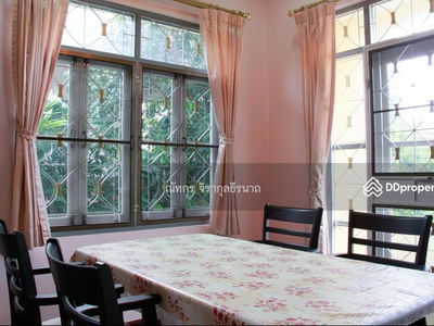 Mantana Prayasuren 26, Bangkok, Thailand Mantana Prayasuren 26, Bangkok, Thailand