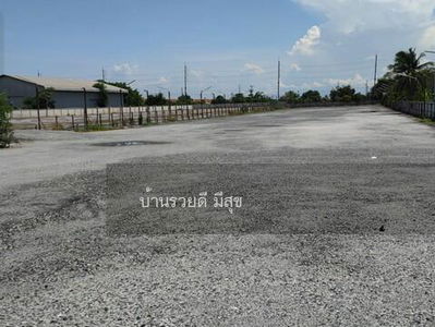 Land for rent, area 5 rai 38 square wa. Filled up, next to Theparaj-Lat Krabang Road., Samut Prakan, Thailand Land for rent, area 5 rai 38 square wa. Filled up, next to Theparaj-Lat Krabang Road., Samut Prakan, Thailand