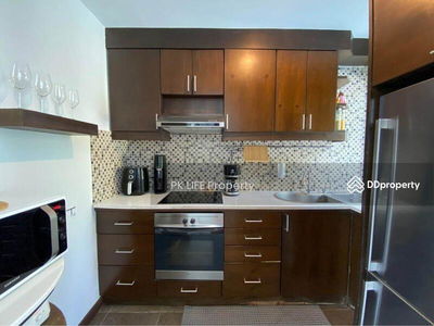 Housing in Ban Chalong, Thailand Housing in Ban Chalong, Thailand