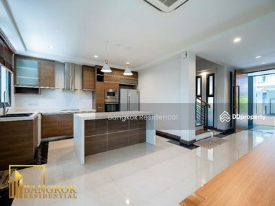 House in Compound, Bangkok, Thailand House in Compound, Bangkok, Thailand