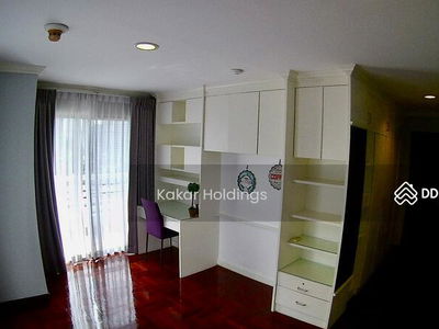 Richmond Palace, Bangkok, Thailand Richmond Palace, Bangkok, Thailand