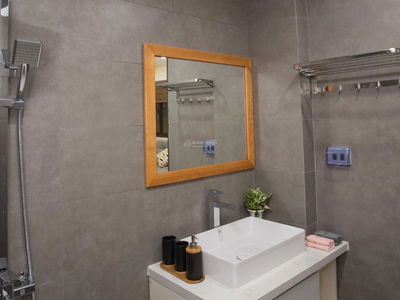 Nguyen Khang Street, Vietnam Nguyen Khang Street, Vietnam