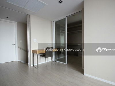 The Room Sukhumvit 21, Bangkok, Thailand The Room Sukhumvit 21, Bangkok, Thailand