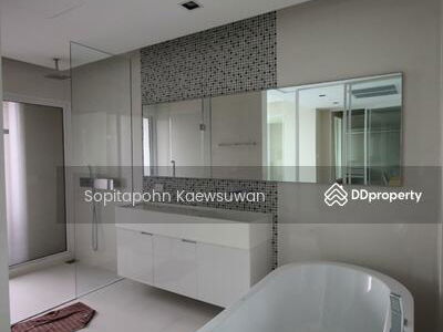 The Room Sukhumvit 21, Bangkok, Thailand The Room Sukhumvit 21, Bangkok, Thailand