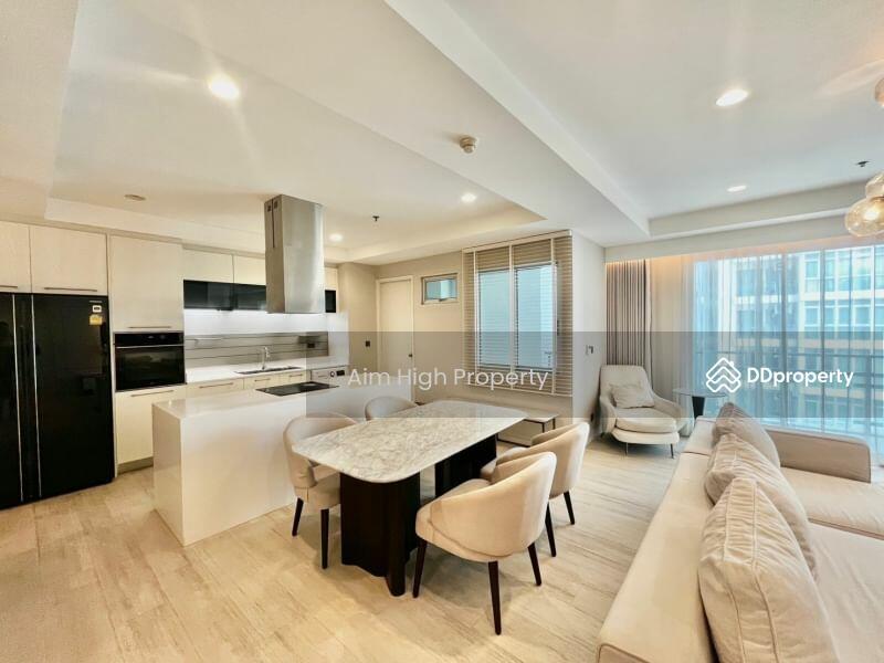 Nusasiri Grand, Bangkok, Thailand Nusasiri Grand, Bangkok, Thailand