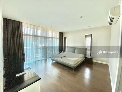 Setthasiri Onnut-Srinakarin, Bangkok, Thailand Setthasiri Onnut-Srinakarin, Bangkok, Thailand