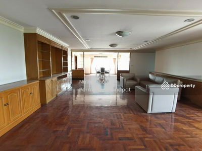 Regent on The Park 3 Condominium, Bangkok, Thailand Regent on The Park 3 Condominium, Bangkok, Thailand