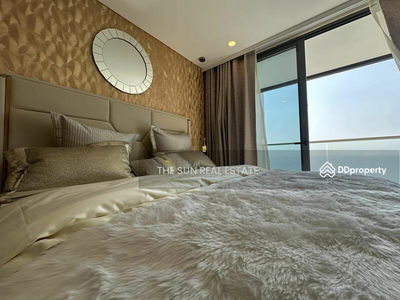 Copacabana Beach Jomtien, Chon Buri, Thailand Copacabana Beach Jomtien, Chon Buri, Thailand