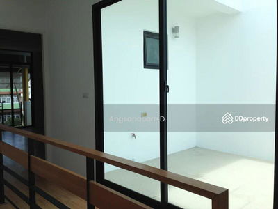 4 bedroom townhouse Rama 3 - Sathu Pradit, Bangkok, Thailand 4 bedroom townhouse Rama 3 - Sathu Pradit, Bangkok, Thailand