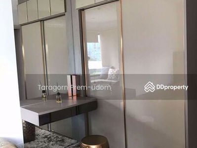 Life One Wireless, Bangkok, Thailand Life One Wireless, Bangkok, Thailand