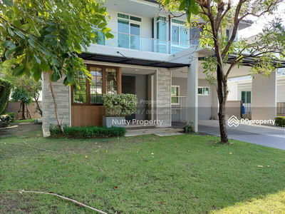 Mantana Bangna Km.7, Samut Prakan, Thailand Mantana Bangna Km.7, Samut Prakan, Thailand