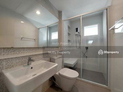 Mantana Bangna Km.7, Samut Prakan, Thailand Mantana Bangna Km.7, Samut Prakan, Thailand