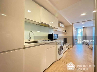 LIV@49, Bangkok, Thailand LIV@49, Bangkok, Thailand