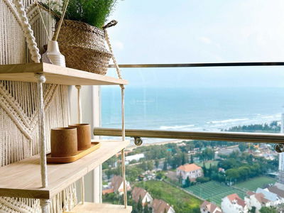 The Song, Vietnam The Song, Vietnam