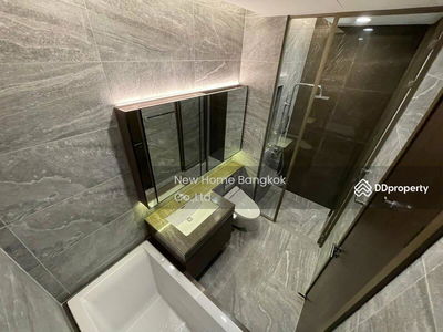 The Esse Sukhumvit 36, Bangkok, Thailand The Esse Sukhumvit 36, Bangkok, Thailand